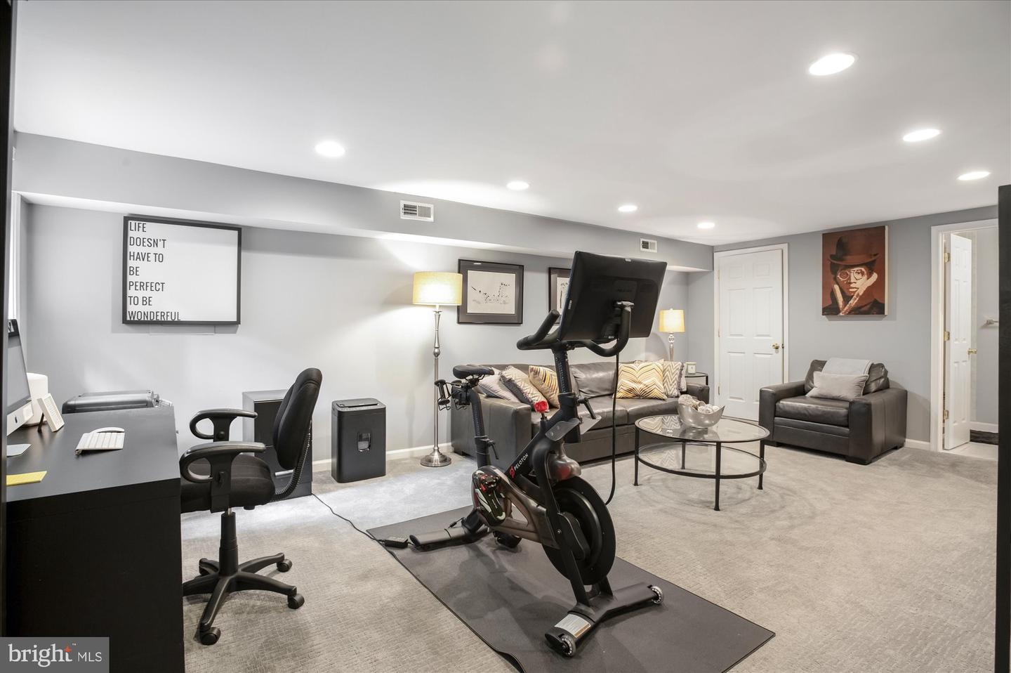 323 T ST NW, WASHINGTON, District Of Columbia 20001, 3 Bedrooms Bedrooms, ,3 BathroomsBathrooms,Residential,For sale,323 T ST NW,DCDC2224188 MLS # DCDC2224188