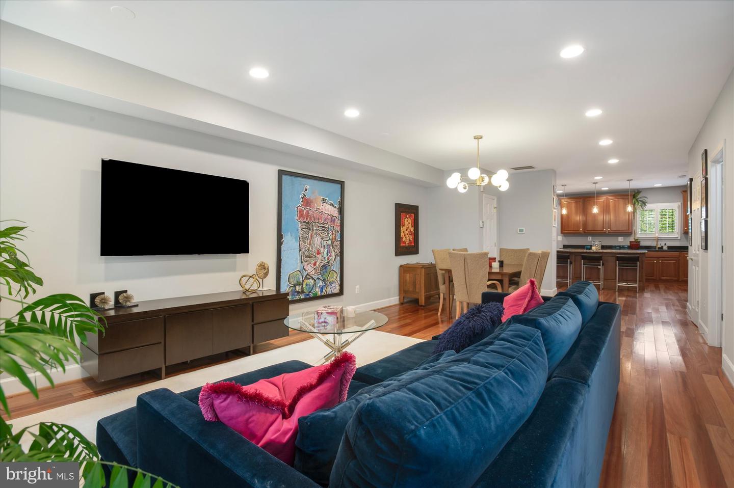 323 T ST NW, WASHINGTON, District Of Columbia 20001, 3 Bedrooms Bedrooms, ,3 BathroomsBathrooms,Residential,For sale,323 T ST NW,DCDC2224188 MLS # DCDC2224188