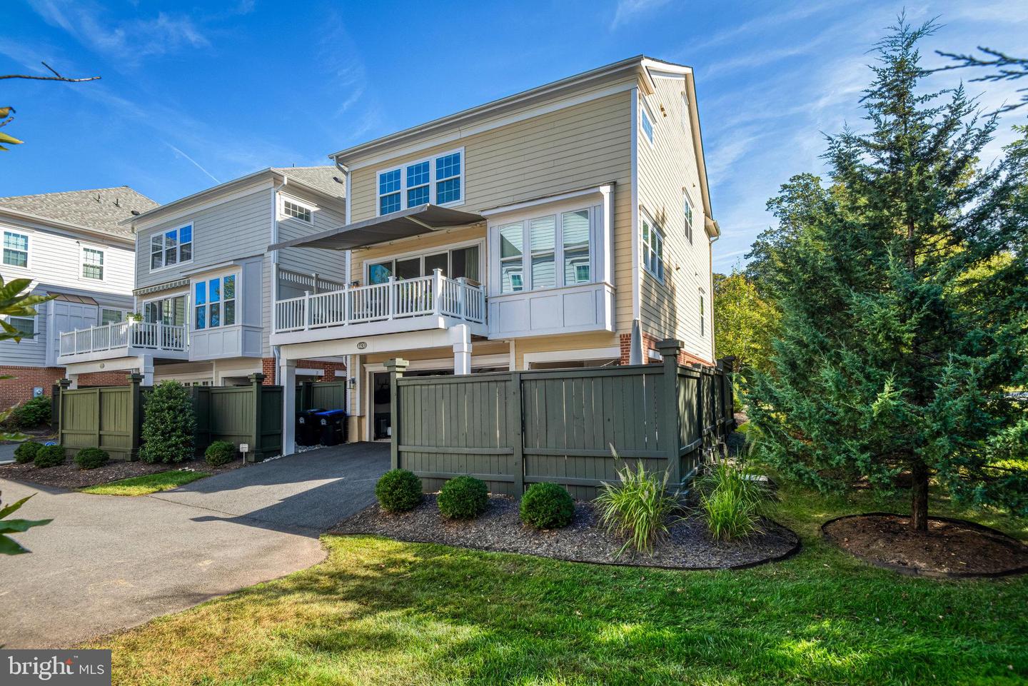 4430 GEORGE MASON BLVD, FAIRFAX, Virginia 22030, 4 Bedrooms Bedrooms, ,2 BathroomsBathrooms,Residential,For sale,4430 GEORGE MASON BLVD,VAFX2272064 MLS # VAFX2272064