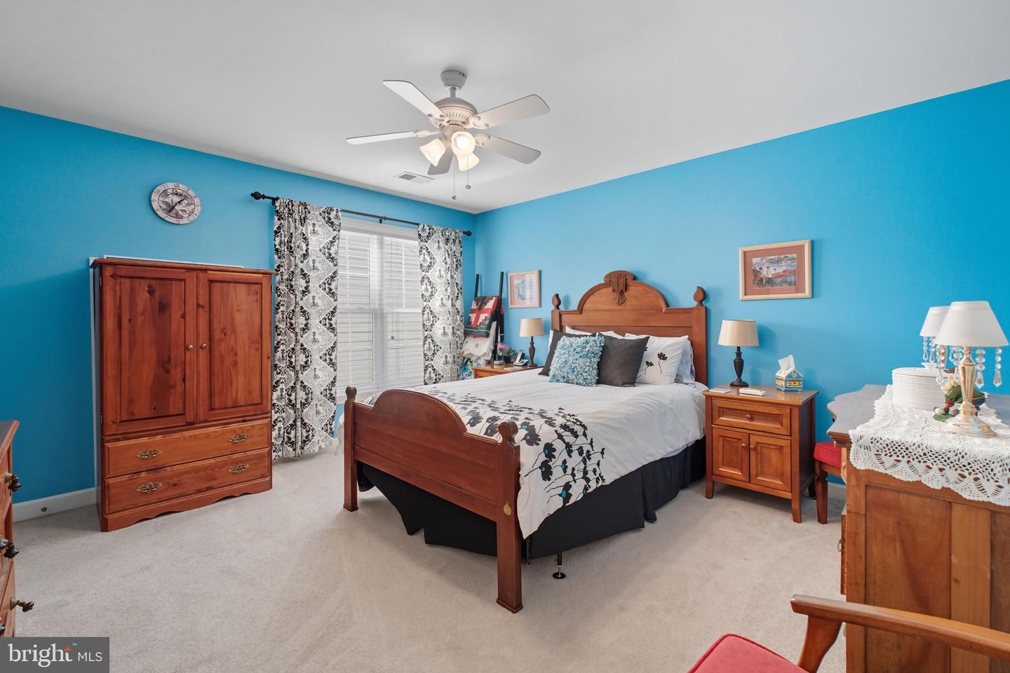 13849 PIEDMONT VISTA DR, HAYMARKET, Virginia 20169, 3 Bedrooms Bedrooms, ,3 BathroomsBathrooms,Residential,For sale,13849 PIEDMONT VISTA DR,VAPW2105406 MLS # VAPW2105406