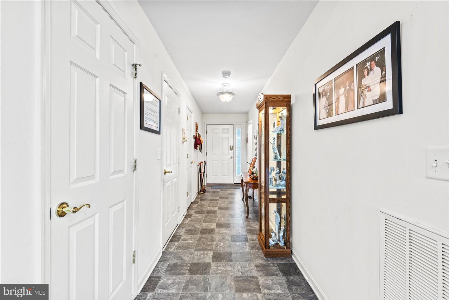 686 LAKE CAROLINE DR, RUTHER GLEN, Virginia 22546, 3 Bedrooms Bedrooms, ,3 BathroomsBathrooms,Residential,For sale,686 LAKE CAROLINE DR,VACV2008950 MLS # VACV2008950
