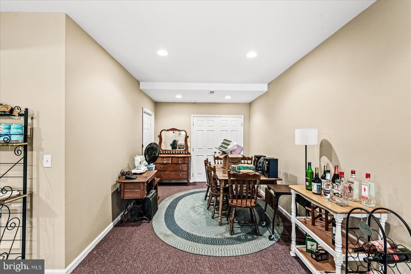 686 LAKE CAROLINE DR, RUTHER GLEN, Virginia 22546, 3 Bedrooms Bedrooms, ,3 BathroomsBathrooms,Residential,For sale,686 LAKE CAROLINE DR,VACV2008950 MLS # VACV2008950