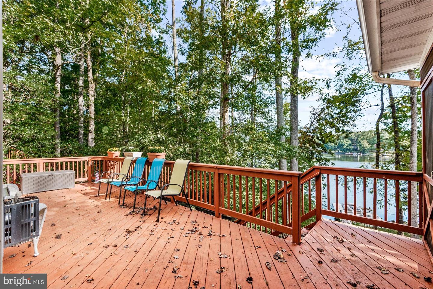 686 LAKE CAROLINE DR, RUTHER GLEN, Virginia 22546, 3 Bedrooms Bedrooms, ,3 BathroomsBathrooms,Residential,For sale,686 LAKE CAROLINE DR,VACV2008950 MLS # VACV2008950