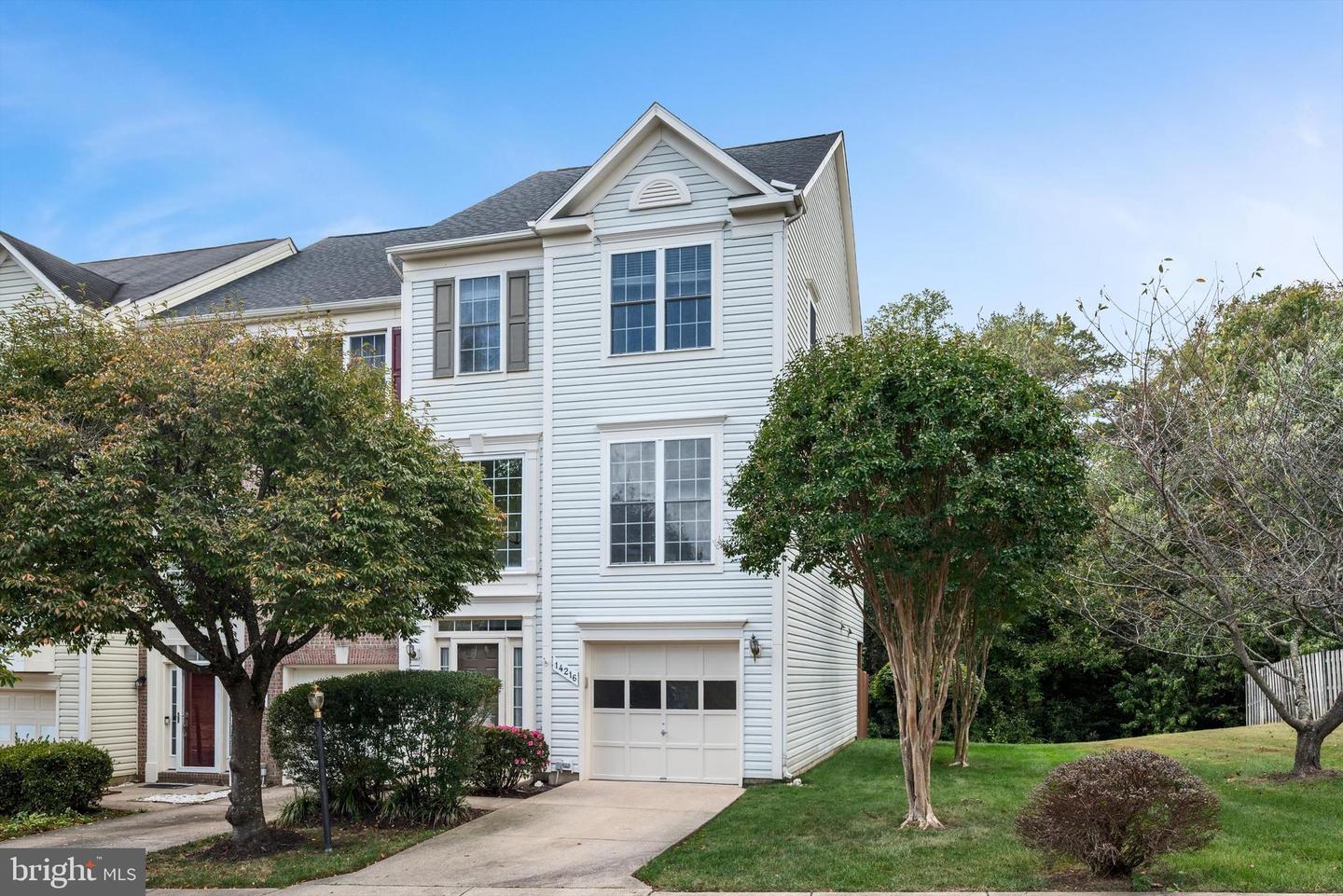 14216 MADRIGAL DR, WOODBRIDGE, Virginia 22193, 3 Bedrooms Bedrooms, ,2 BathroomsBathrooms,Residential,For sale,14216 MADRIGAL DR,VAPW2105678 MLS # VAPW2105678