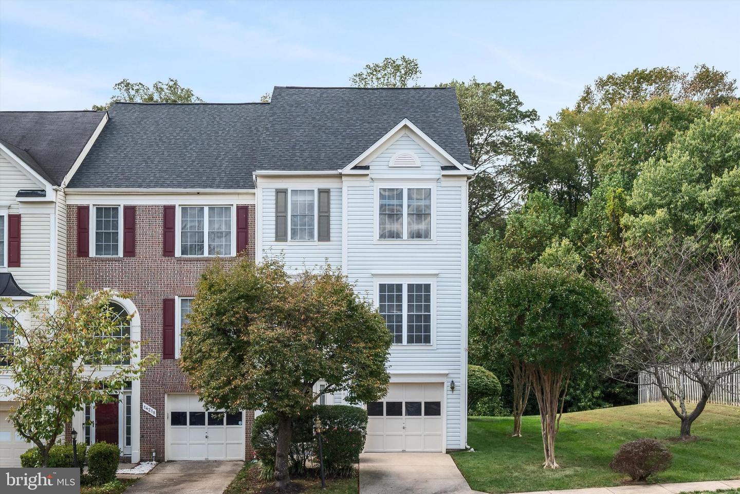 14216 MADRIGAL DR, WOODBRIDGE, Virginia 22193, 3 Bedrooms Bedrooms, ,2 BathroomsBathrooms,Residential,For sale,14216 MADRIGAL DR,VAPW2105678 MLS # VAPW2105678