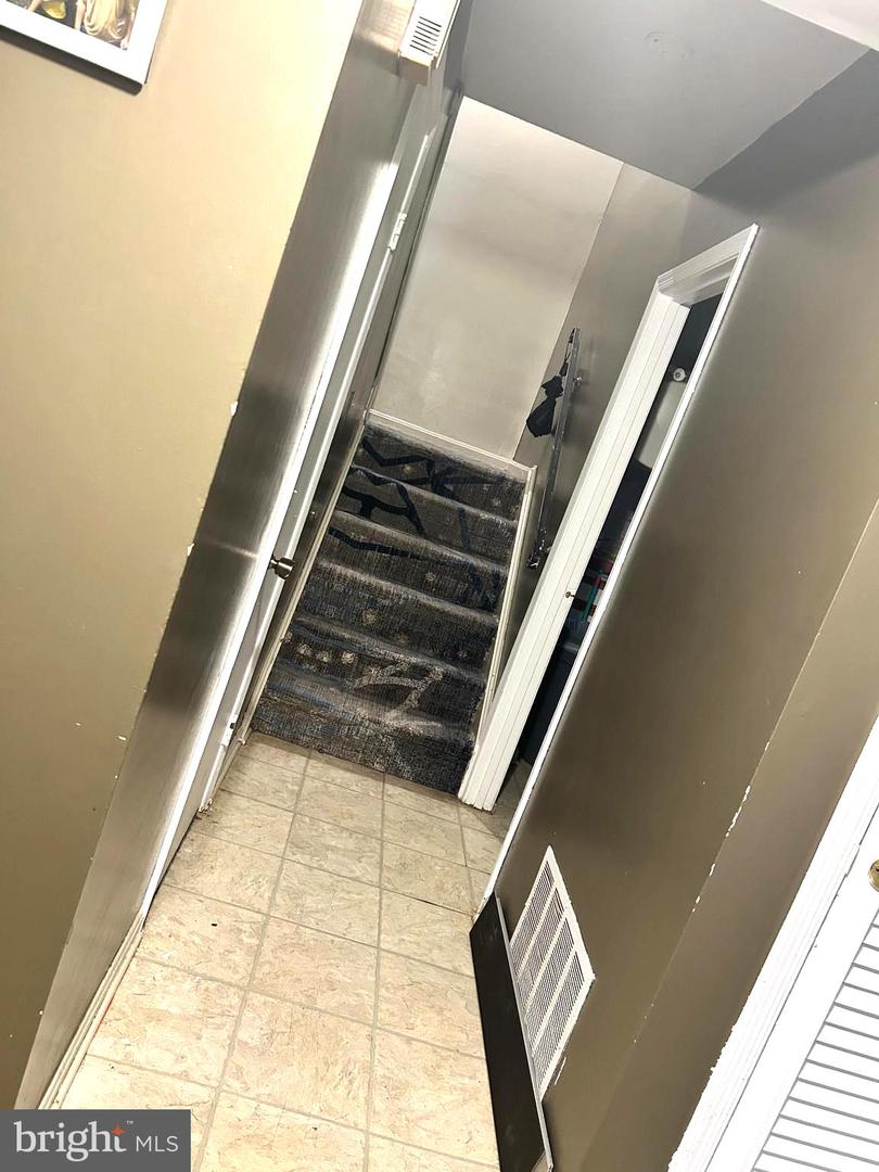 7613 GLENOLDEN PL, MANASSAS, Virginia 20111, 3 Bedrooms Bedrooms, 8 Rooms Rooms,1 BathroomBathrooms,Residential,For sale,7613 GLENOLDEN PL,VAPW2105828 MLS # VAPW2105828