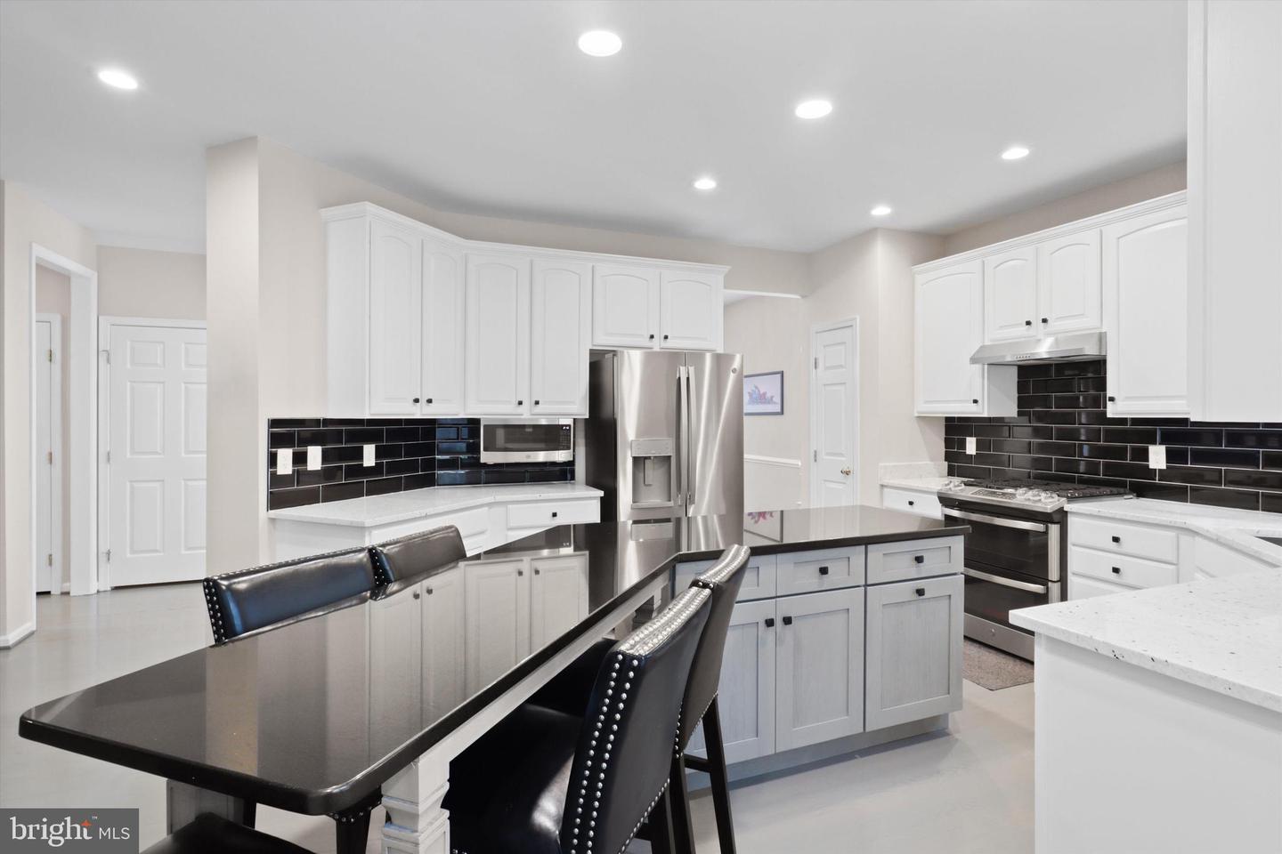 41735 EXPERIENCE WAY, ALDIE, Virginia 20105, 4 Bedrooms Bedrooms, ,3 BathroomsBathrooms,Residential,For sale,41735 EXPERIENCE WAY,VALO2108752 MLS # VALO2108752