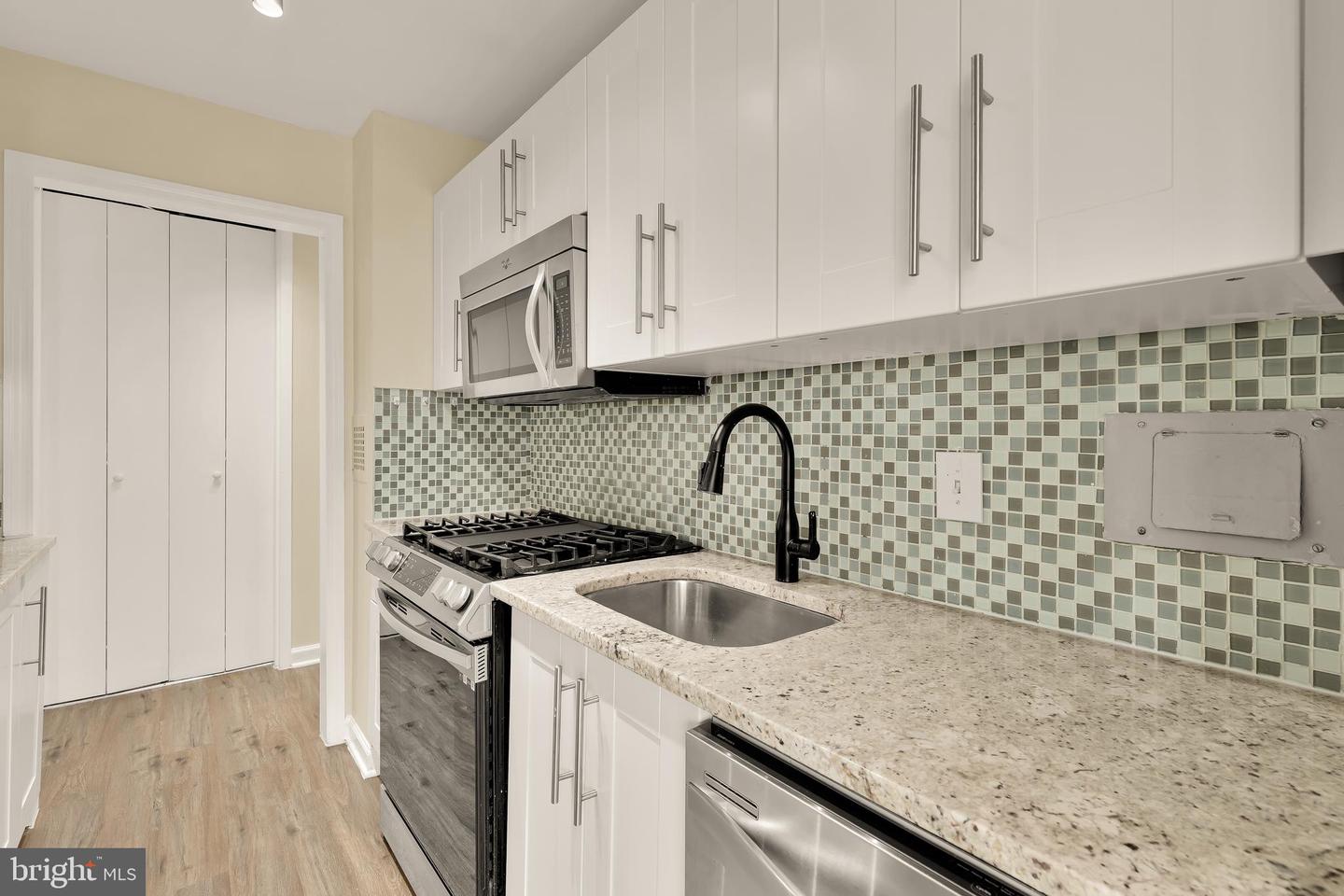2401 H ST NW #904, WASHINGTON, District Of Columbia 20037, 2 Bedrooms Bedrooms, ,1 BathroomBathrooms,Residential,For sale,2401 H ST NW #904,DCDC2226806 MLS # DCDC2226806