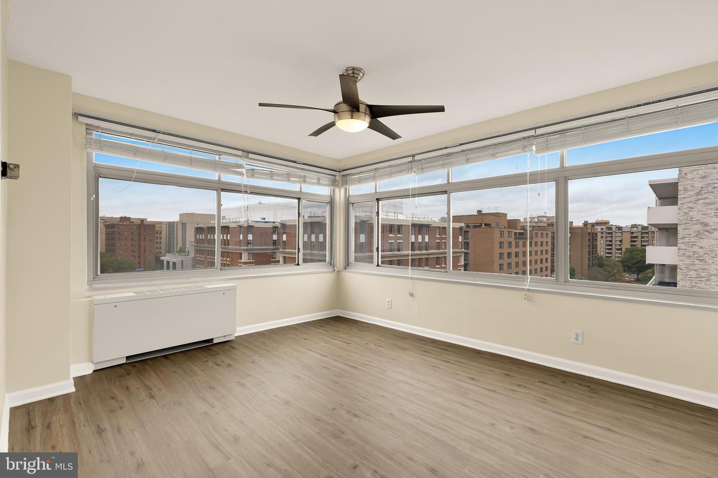 2401 H ST NW #904, WASHINGTON, District Of Columbia 20037, 2 Bedrooms Bedrooms, ,1 BathroomBathrooms,Residential,For sale,2401 H ST NW #904,DCDC2226806 MLS # DCDC2226806