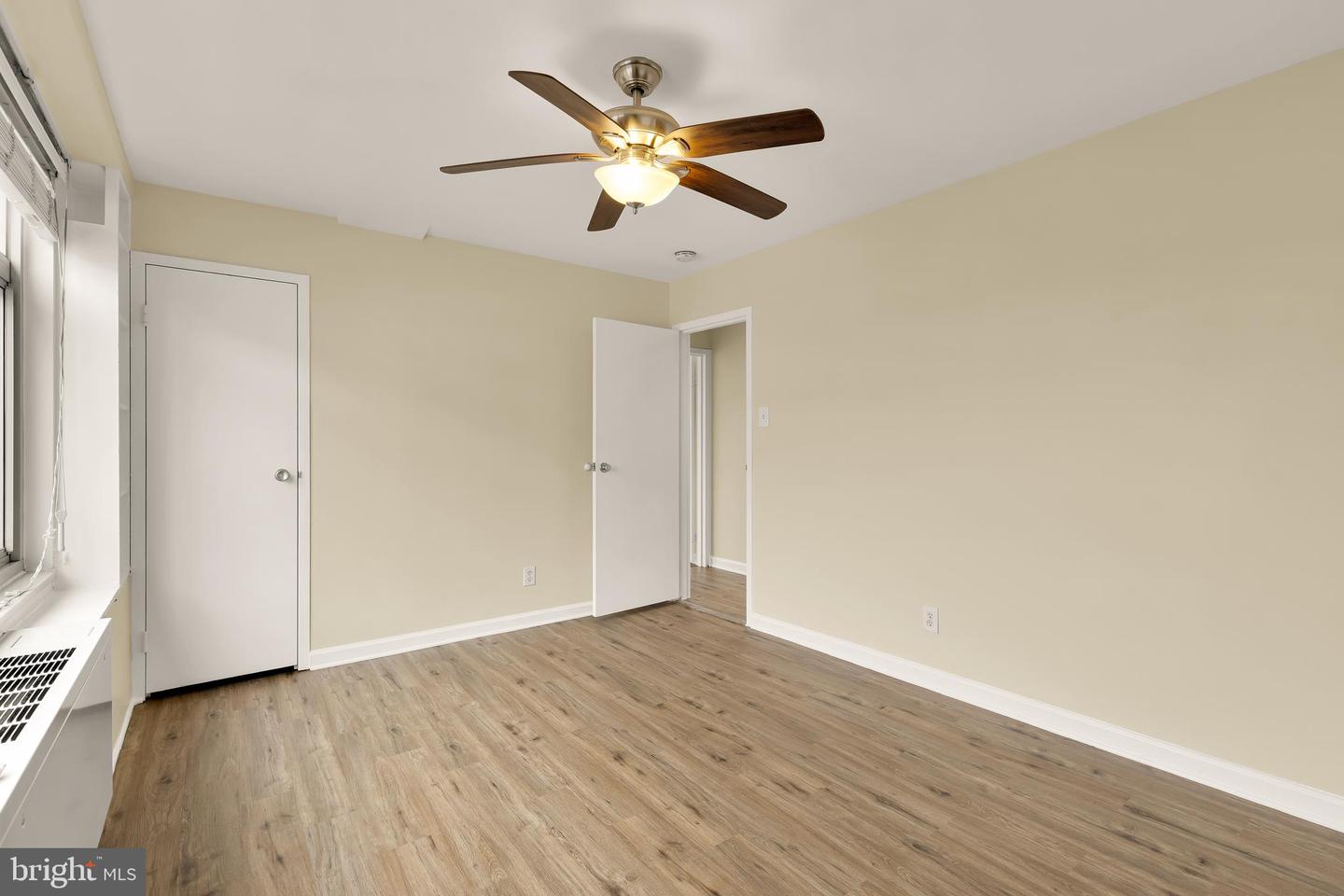 2401 H ST NW #904, WASHINGTON, District Of Columbia 20037, 2 Bedrooms Bedrooms, ,1 BathroomBathrooms,Residential,For sale,2401 H ST NW #904,DCDC2226806 MLS # DCDC2226806