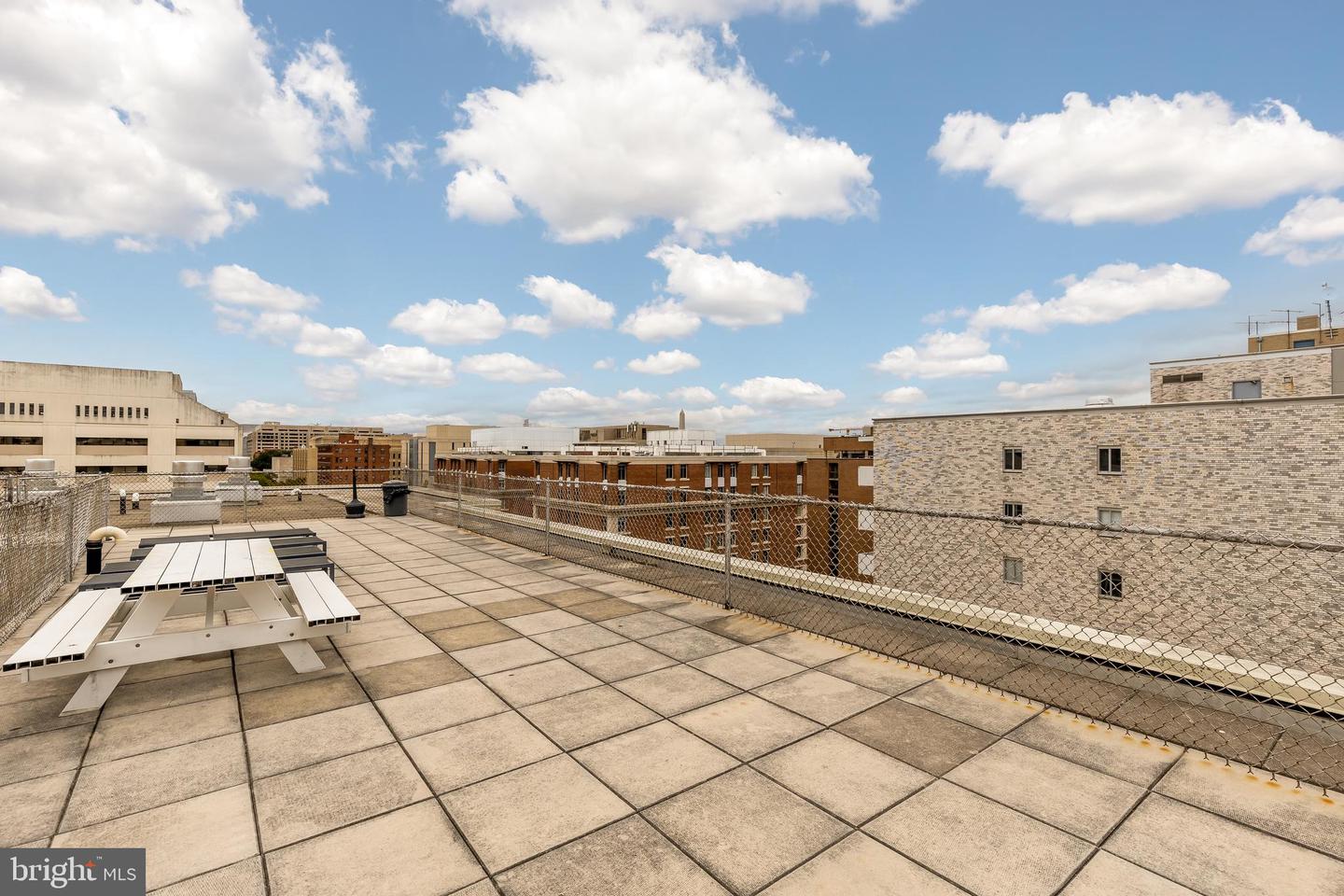 2401 H ST NW #904, WASHINGTON, District Of Columbia 20037, 2 Bedrooms Bedrooms, ,1 BathroomBathrooms,Residential,For sale,2401 H ST NW #904,DCDC2226806 MLS # DCDC2226806