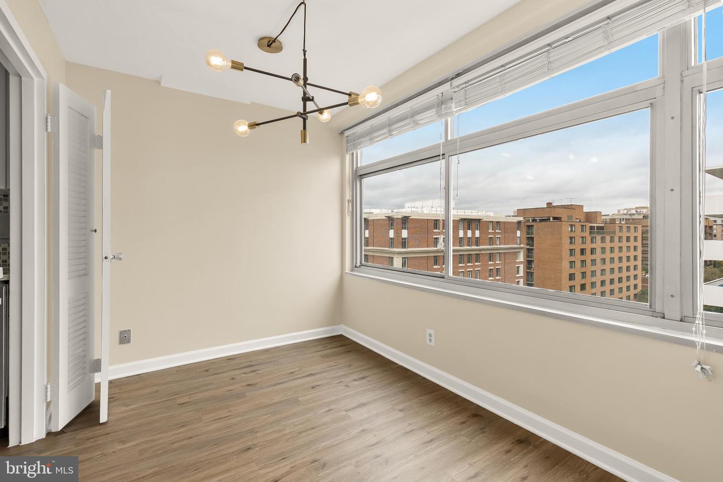 2401 H ST NW #904, WASHINGTON, District Of Columbia 20037, 2 Bedrooms Bedrooms, ,1 BathroomBathrooms,Residential,For sale,2401 H ST NW #904,DCDC2226806 MLS # DCDC2226806