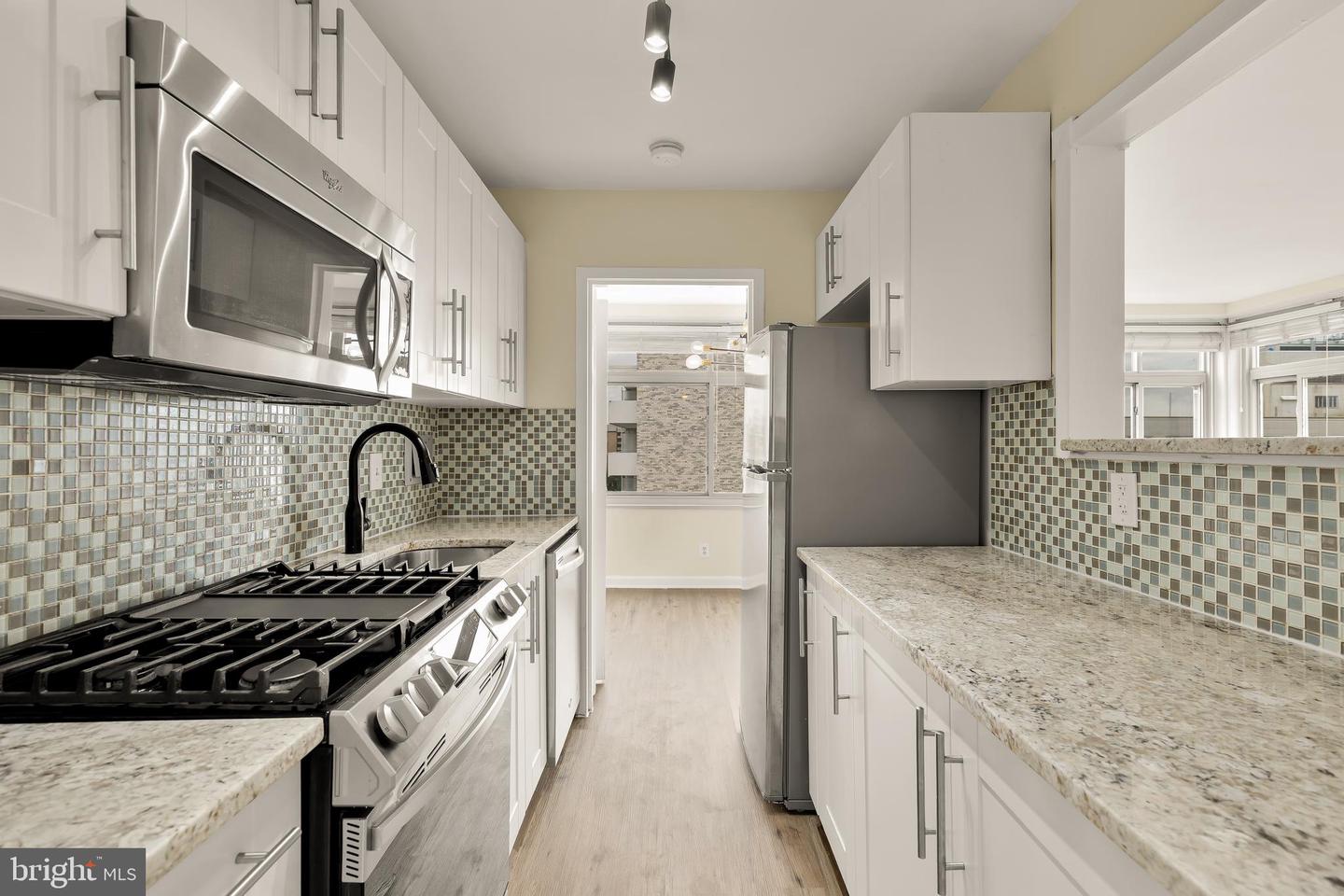2401 H ST NW #904, WASHINGTON, District Of Columbia 20037, 2 Bedrooms Bedrooms, ,1 BathroomBathrooms,Residential,For sale,2401 H ST NW #904,DCDC2226806 MLS # DCDC2226806