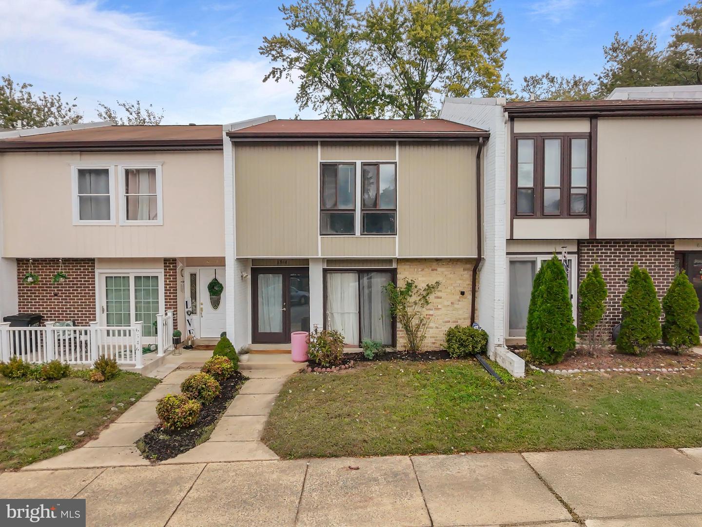6344 ROCKSHIRE ST, ALEXANDRIA, Virginia 22315, 3 Bedrooms Bedrooms, 9 Rooms Rooms,2 BathroomsBathrooms,Residential,For sale,6344 ROCKSHIRE ST,VAFX2274262 MLS # VAFX2274262