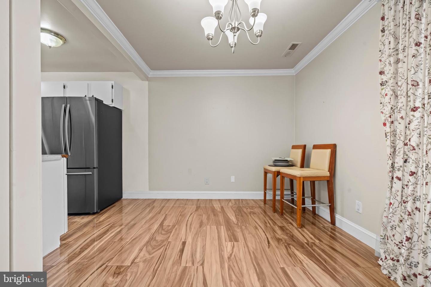 6344 ROCKSHIRE ST, ALEXANDRIA, Virginia 22315, 3 Bedrooms Bedrooms, 9 Rooms Rooms,2 BathroomsBathrooms,Residential,For sale,6344 ROCKSHIRE ST,VAFX2274262 MLS # VAFX2274262