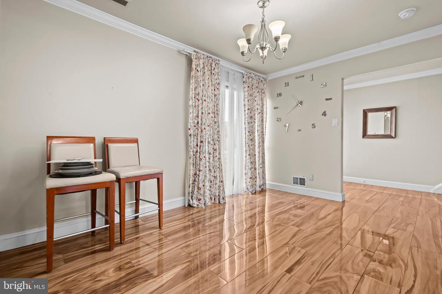 6344 ROCKSHIRE ST, ALEXANDRIA, Virginia 22315, 3 Bedrooms Bedrooms, 9 Rooms Rooms,2 BathroomsBathrooms,Residential,For sale,6344 ROCKSHIRE ST,VAFX2274262 MLS # VAFX2274262