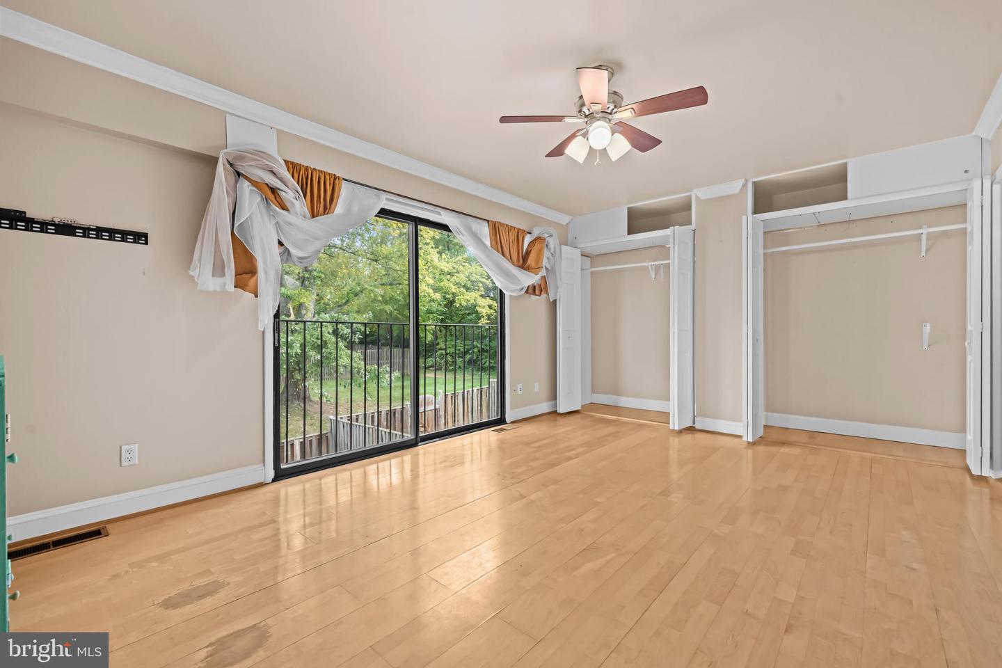 6344 ROCKSHIRE ST, ALEXANDRIA, Virginia 22315, 3 Bedrooms Bedrooms, 9 Rooms Rooms,2 BathroomsBathrooms,Residential,For sale,6344 ROCKSHIRE ST,VAFX2274262 MLS # VAFX2274262