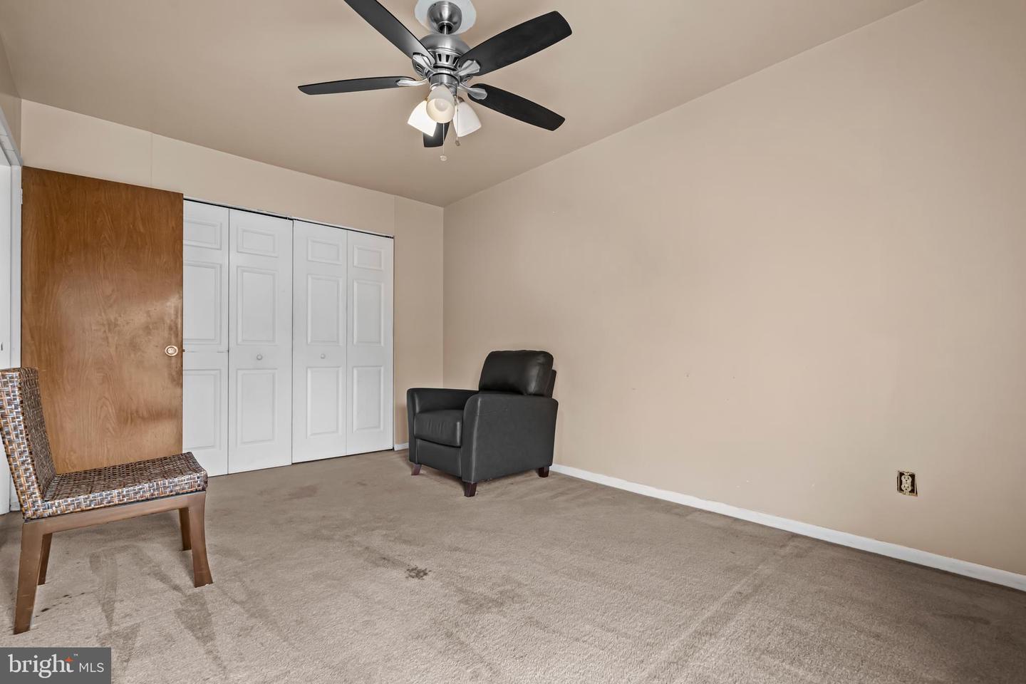 6344 ROCKSHIRE ST, ALEXANDRIA, Virginia 22315, 3 Bedrooms Bedrooms, 9 Rooms Rooms,2 BathroomsBathrooms,Residential,For sale,6344 ROCKSHIRE ST,VAFX2274262 MLS # VAFX2274262