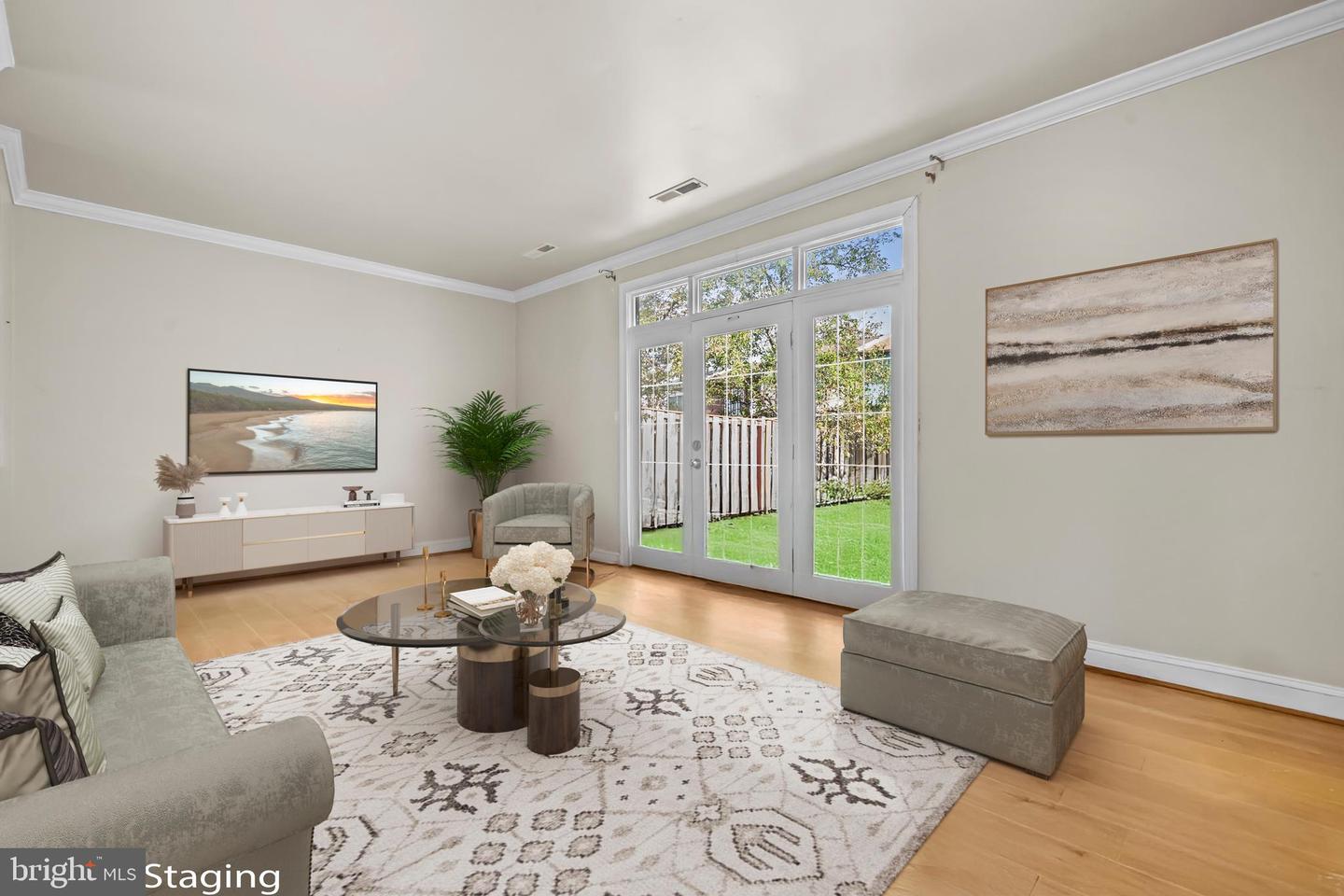 6344 ROCKSHIRE ST, ALEXANDRIA, Virginia 22315, 3 Bedrooms Bedrooms, 9 Rooms Rooms,2 BathroomsBathrooms,Residential,For sale,6344 ROCKSHIRE ST,VAFX2274262 MLS # VAFX2274262