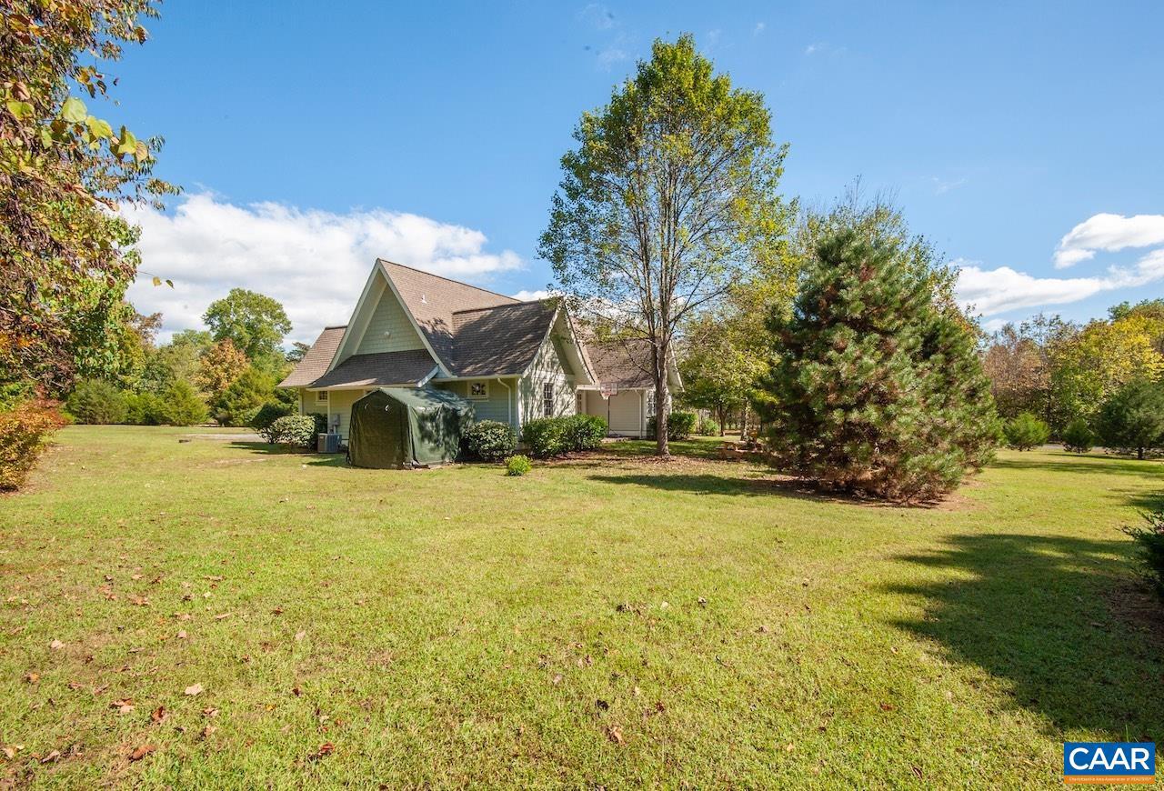 30 CEDAR MEADOW DR, NELLYSFORD, Virginia 22958, 3 Bedrooms Bedrooms, ,2 BathroomsBathrooms,Residential,For sale,30 CEDAR MEADOW DR,670021 MLS # 670021