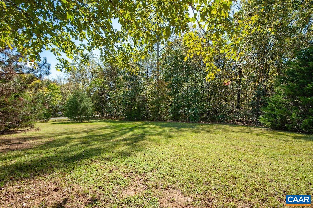 30 CEDAR MEADOW DR, NELLYSFORD, Virginia 22958, 3 Bedrooms Bedrooms, ,2 BathroomsBathrooms,Residential,For sale,30 CEDAR MEADOW DR,670021 MLS # 670021