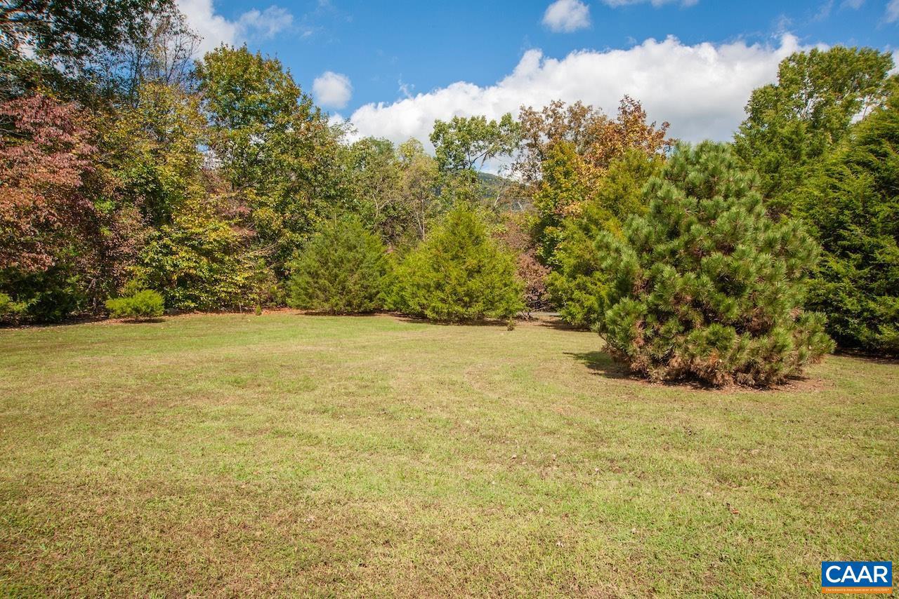 30 CEDAR MEADOW DR, NELLYSFORD, Virginia 22958, 3 Bedrooms Bedrooms, ,2 BathroomsBathrooms,Residential,For sale,30 CEDAR MEADOW DR,670021 MLS # 670021