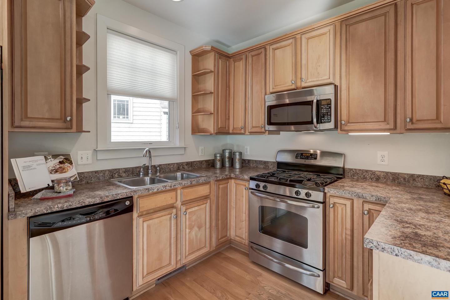 170 BAYLOR LN, CHARLOTTESVILLE, Virginia 22902, 3 Bedrooms Bedrooms, ,3 BathroomsBathrooms,Residential,For sale,170 BAYLOR LN,670065 MLS # 670065