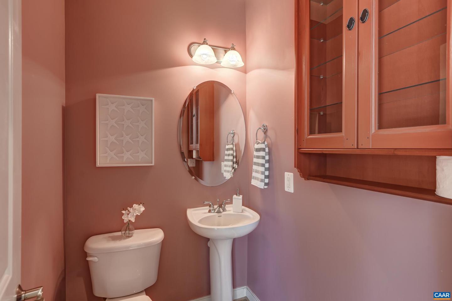 170 BAYLOR LN, CHARLOTTESVILLE, Virginia 22902, 3 Bedrooms Bedrooms, ,3 BathroomsBathrooms,Residential,For sale,170 BAYLOR LN,670065 MLS # 670065