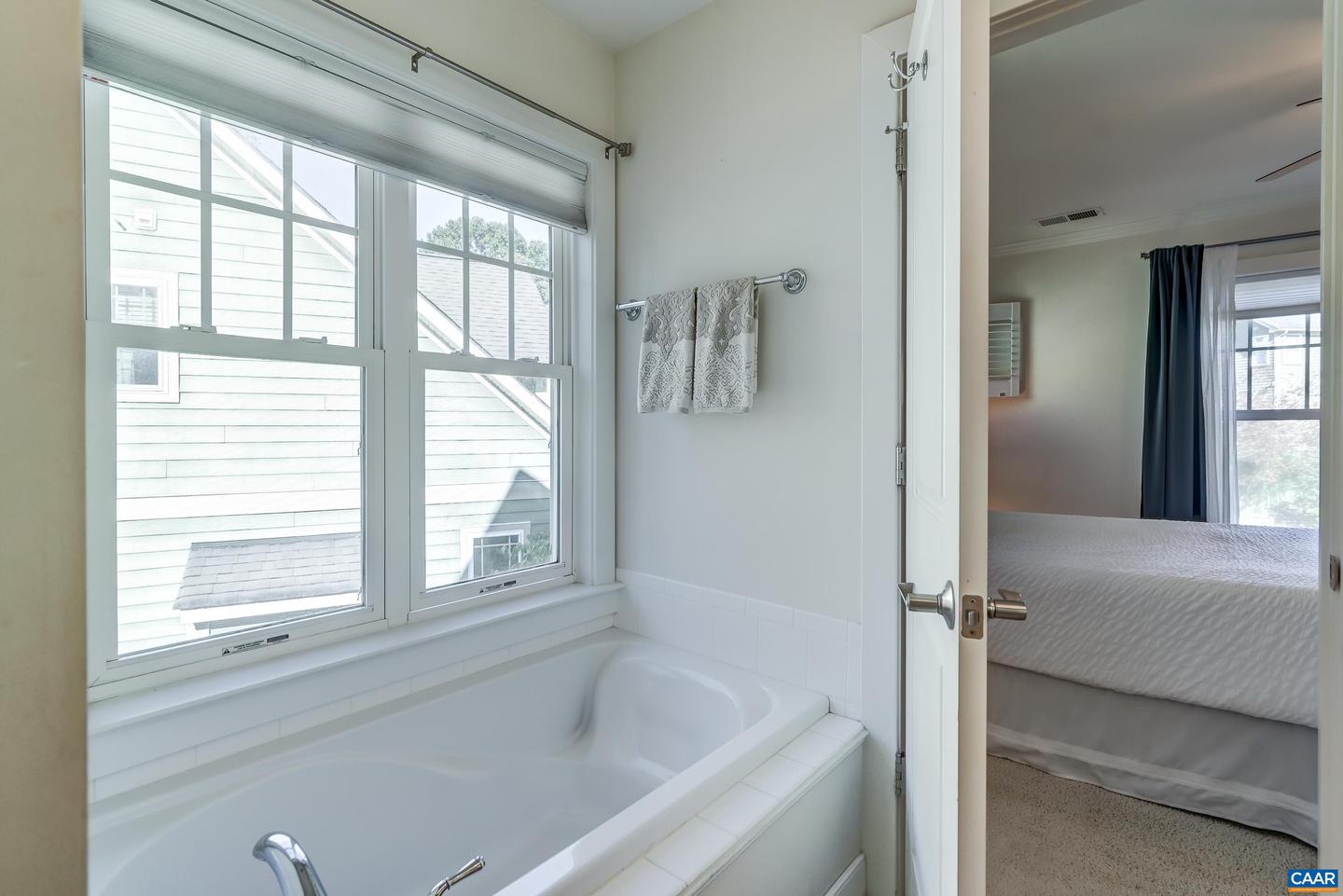 170 BAYLOR LN, CHARLOTTESVILLE, Virginia 22902, 3 Bedrooms Bedrooms, ,3 BathroomsBathrooms,Residential,For sale,170 BAYLOR LN,670065 MLS # 670065