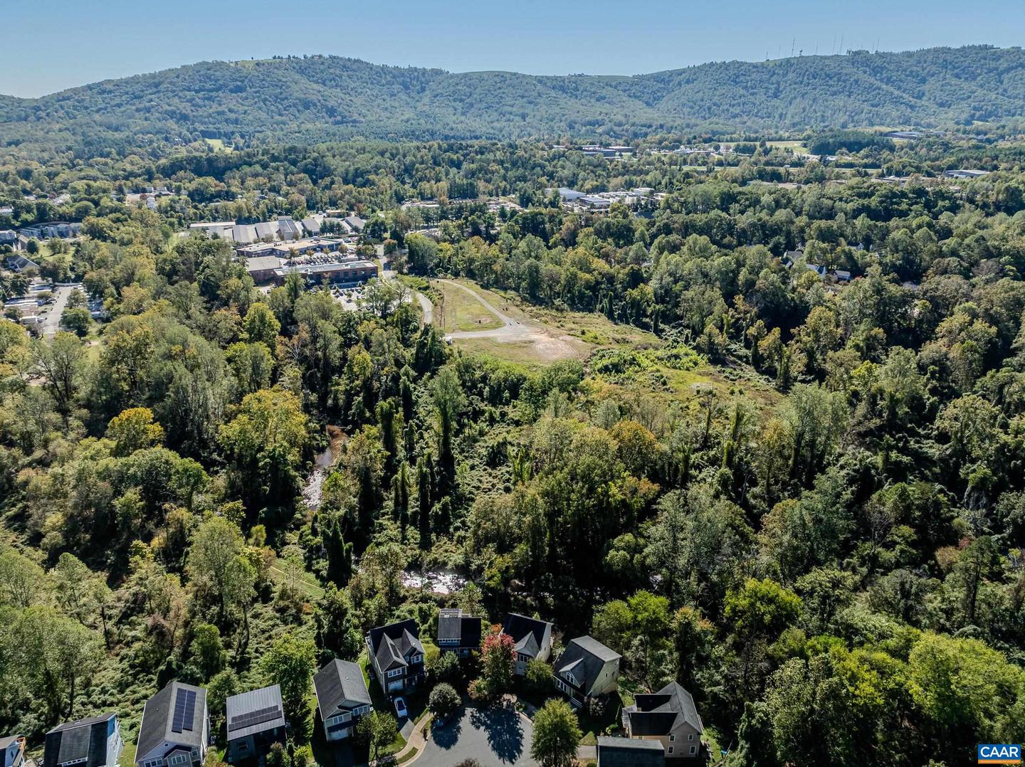 170 BAYLOR LN, CHARLOTTESVILLE, Virginia 22902, 3 Bedrooms Bedrooms, ,3 BathroomsBathrooms,Residential,For sale,170 BAYLOR LN,670065 MLS # 670065