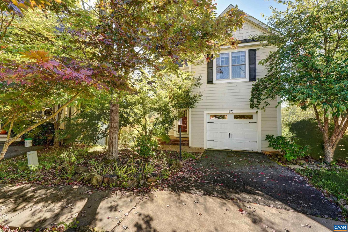 170 BAYLOR LN, CHARLOTTESVILLE, Virginia 22902, 3 Bedrooms Bedrooms, ,3 BathroomsBathrooms,Residential,For sale,170 BAYLOR LN,670065 MLS # 670065