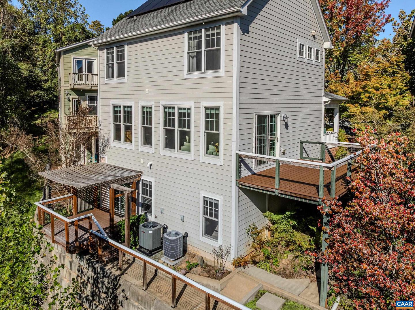 170 BAYLOR LN, CHARLOTTESVILLE, Virginia 22902, 3 Bedrooms Bedrooms, ,3 BathroomsBathrooms,Residential,For sale,170 BAYLOR LN,670065 MLS # 670065