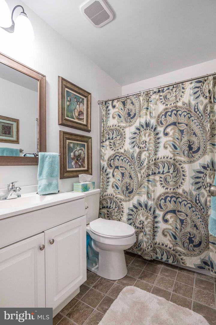 248 PARKSIDE CT, WOODSTOCK, Virginia 22664, 3 Bedrooms Bedrooms, ,2 BathroomsBathrooms,Residential,For sale,248 PARKSIDE CT,VASH2012794 MLS # VASH2012794