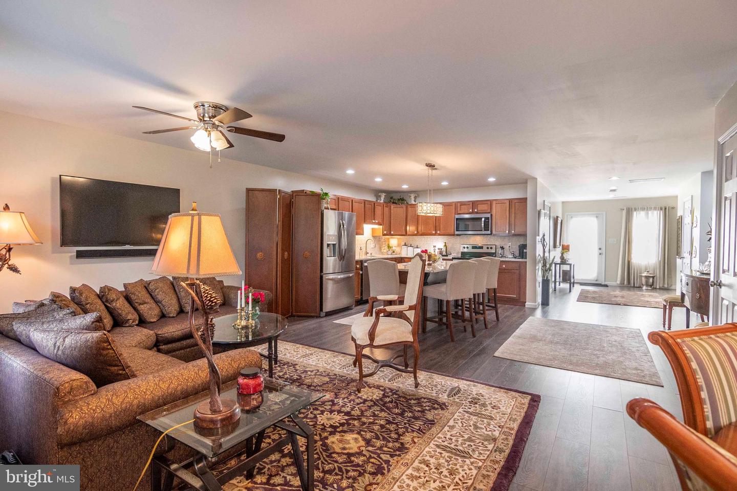 248 PARKSIDE CT, WOODSTOCK, Virginia 22664, 3 Bedrooms Bedrooms, ,2 BathroomsBathrooms,Residential,For sale,248 PARKSIDE CT,VASH2012794 MLS # VASH2012794