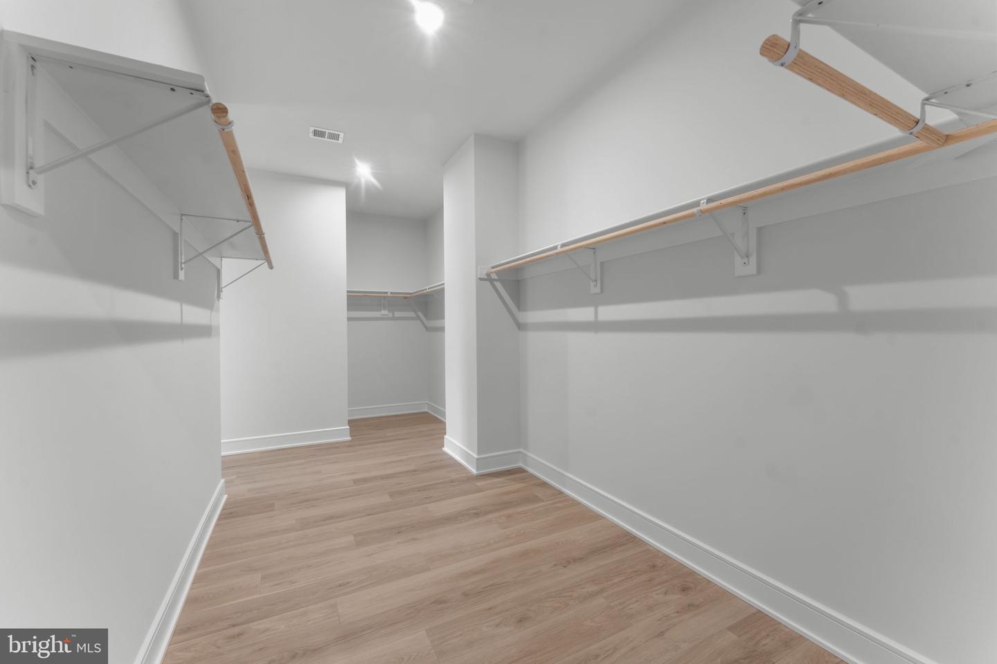 14691 FORDSON CT, PURCELLVILLE, Virginia 20132, 5 Bedrooms Bedrooms, ,4 BathroomsBathrooms,Residential,For sale,14691 FORDSON CT,VALO2109034 MLS # VALO2109034 14691 FORDSON CT, PURCELLVILLE, Virginia 20132, 5 Bedrooms Bedrooms, ,4 BathroomsBathrooms,Residential,For sale,14691 FORDSON CT,VALO2109034 MLS # VALO2109034