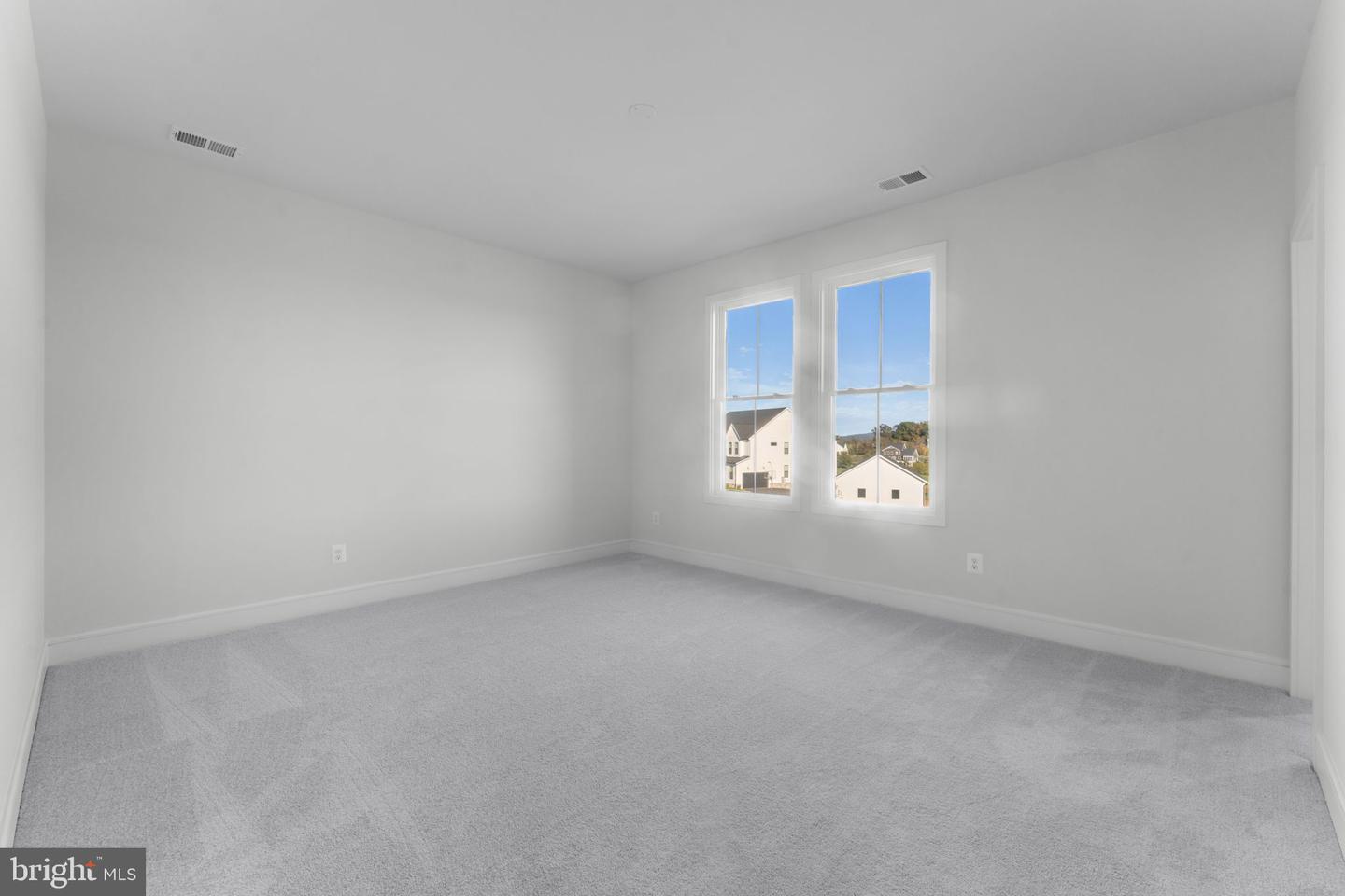 14691 FORDSON CT, PURCELLVILLE, Virginia 20132, 5 Bedrooms Bedrooms, ,4 BathroomsBathrooms,Residential,For sale,14691 FORDSON CT,VALO2109034 MLS # VALO2109034 14691 FORDSON CT, PURCELLVILLE, Virginia 20132, 5 Bedrooms Bedrooms, ,4 BathroomsBathrooms,Residential,For sale,14691 FORDSON CT,VALO2109034 MLS # VALO2109034