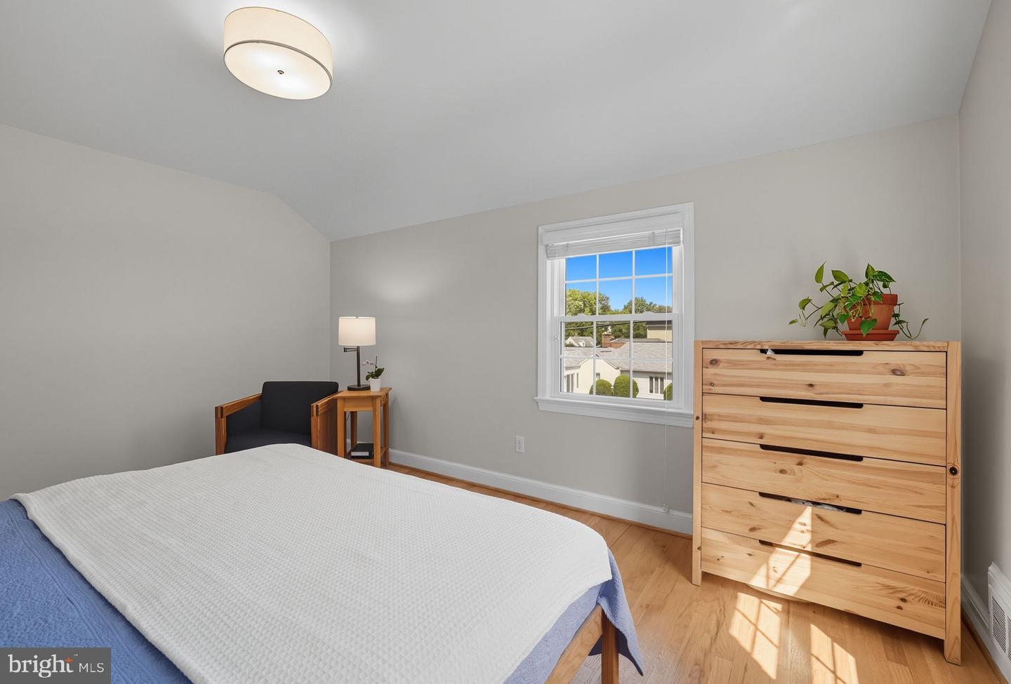 6316 26TH ST N, ARLINGTON, Virginia 22207, 3 Bedrooms Bedrooms, ,2 BathroomsBathrooms,Residential,For sale,6316 26TH ST N,VAAR2065010 MLS # VAAR2065010