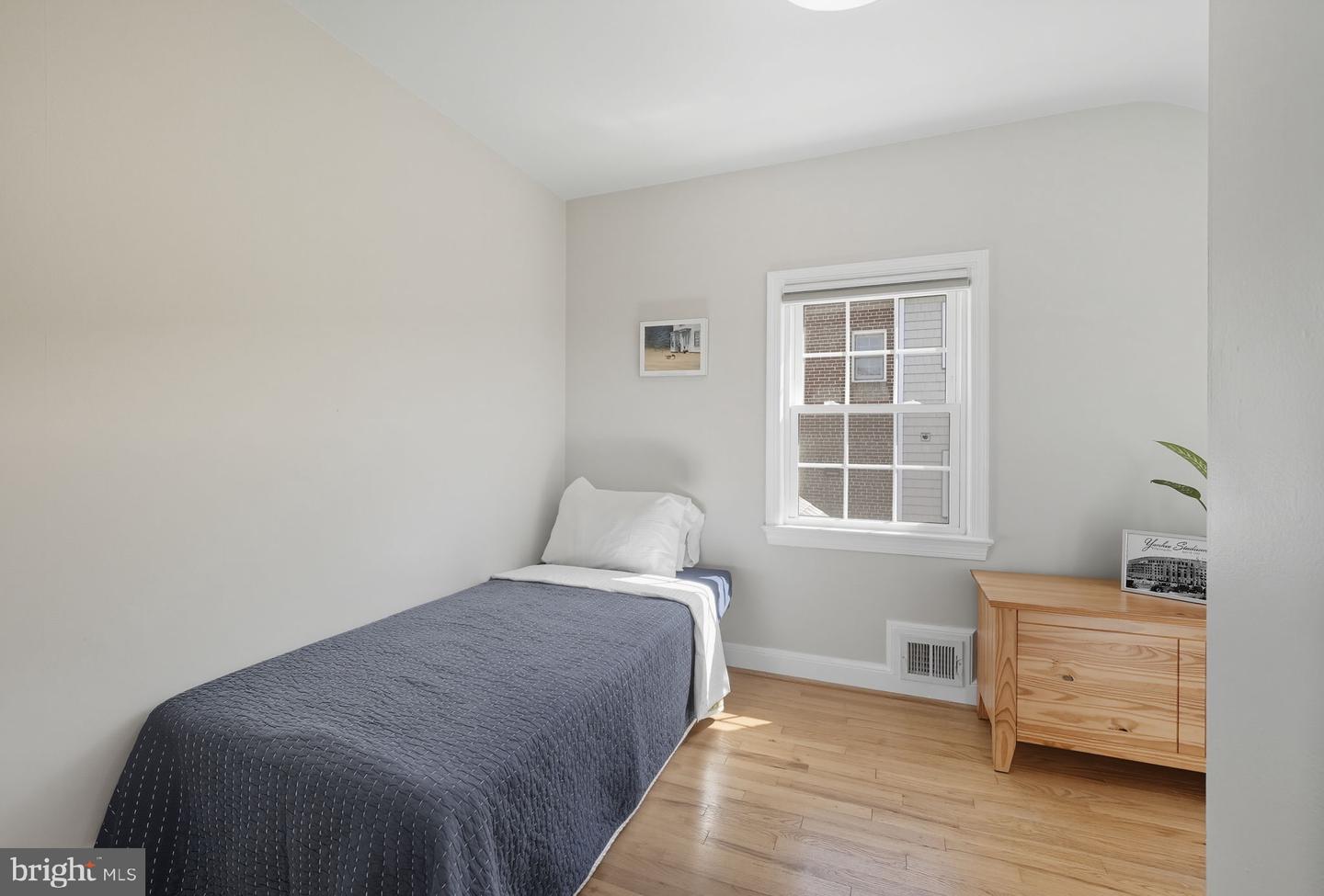 6316 26TH ST N, ARLINGTON, Virginia 22207, 3 Bedrooms Bedrooms, ,2 BathroomsBathrooms,Residential,For sale,6316 26TH ST N,VAAR2065010 MLS # VAAR2065010