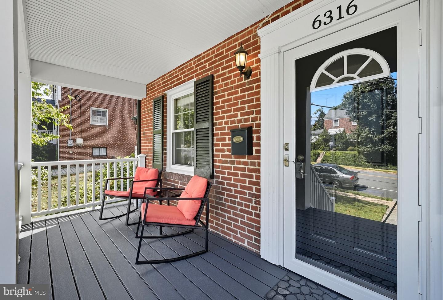 6316 26TH ST N, ARLINGTON, Virginia 22207, 3 Bedrooms Bedrooms, ,2 BathroomsBathrooms,Residential,For sale,6316 26TH ST N,VAAR2065010 MLS # VAAR2065010