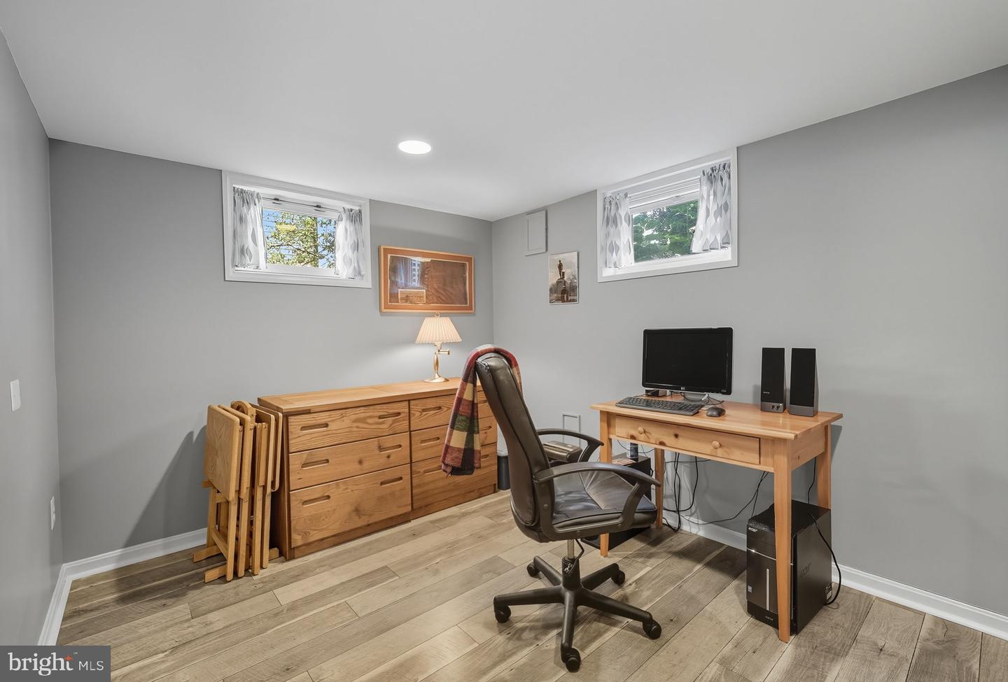 6316 26TH ST N, ARLINGTON, Virginia 22207, 3 Bedrooms Bedrooms, ,2 BathroomsBathrooms,Residential,For sale,6316 26TH ST N,VAAR2065010 MLS # VAAR2065010
