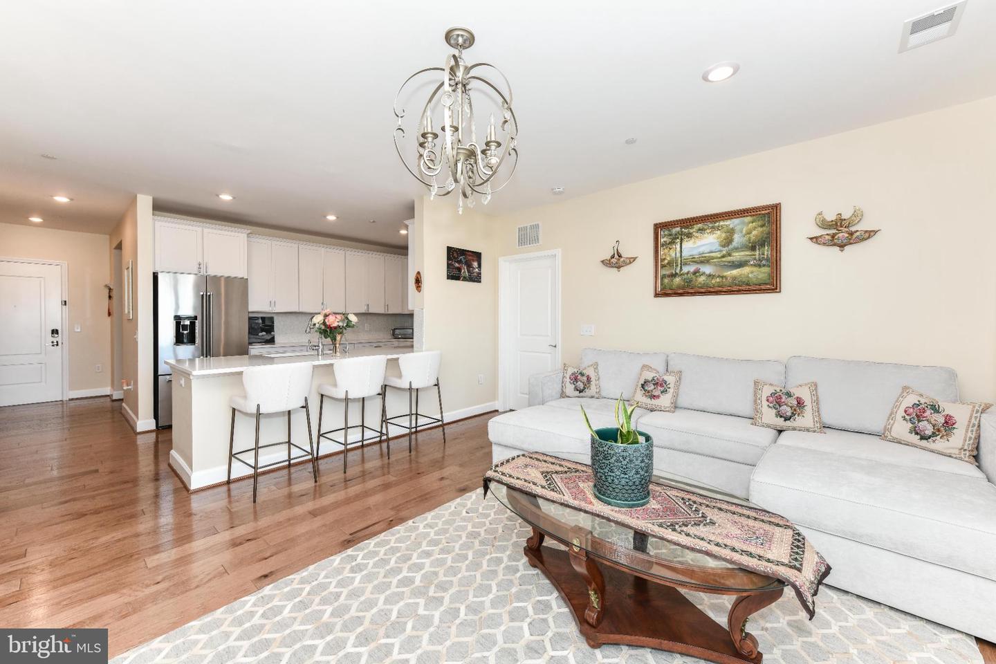 2960 VADEN DR #2-406, FAIRFAX, Virginia 22031, 2 Bedrooms Bedrooms, 4 Rooms Rooms,2 BathroomsBathrooms,Residential,For sale,2960 VADEN DR #2-406,VAFX2274800 MLS # VAFX2274800