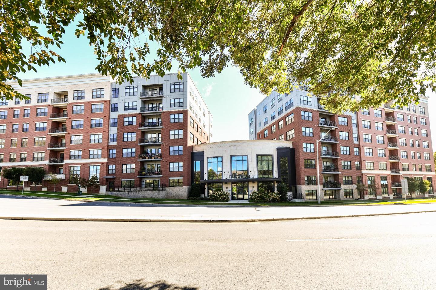 2960 VADEN DR #2-406, FAIRFAX, Virginia 22031, 2 Bedrooms Bedrooms, 4 Rooms Rooms,2 BathroomsBathrooms,Residential,For sale,2960 VADEN DR #2-406,VAFX2274800 MLS # VAFX2274800
