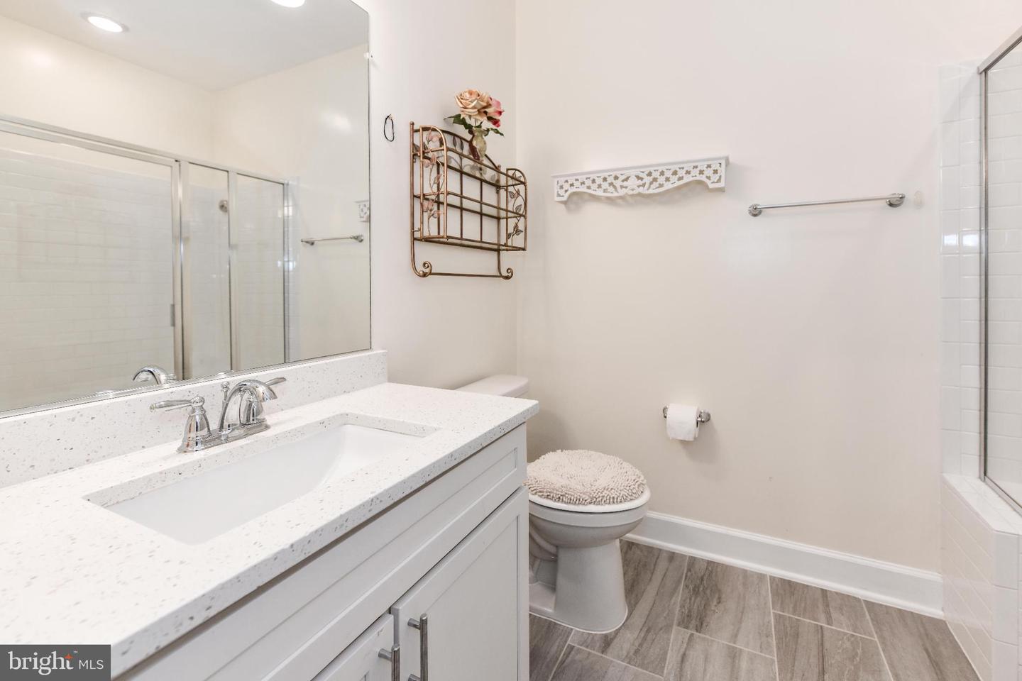 2960 VADEN DR #2-406, FAIRFAX, Virginia 22031, 2 Bedrooms Bedrooms, 4 Rooms Rooms,2 BathroomsBathrooms,Residential,For sale,2960 VADEN DR #2-406,VAFX2274800 MLS # VAFX2274800