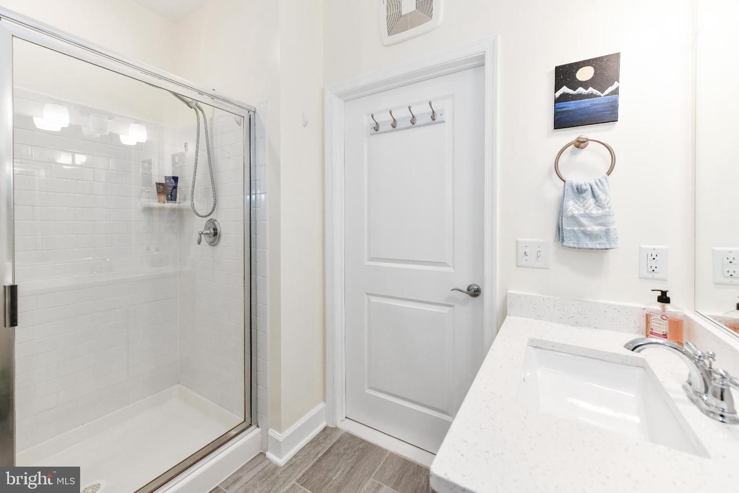 2960 VADEN DR #2-406, FAIRFAX, Virginia 22031, 2 Bedrooms Bedrooms, 4 Rooms Rooms,2 BathroomsBathrooms,Residential,For sale,2960 VADEN DR #2-406,VAFX2274800 MLS # VAFX2274800