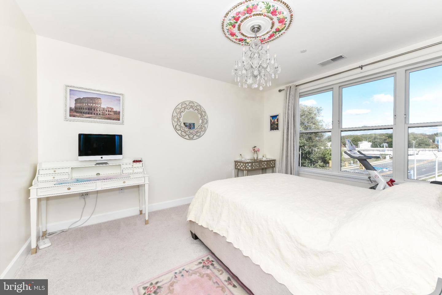 2960 VADEN DR #2-406, FAIRFAX, Virginia 22031, 2 Bedrooms Bedrooms, 4 Rooms Rooms,2 BathroomsBathrooms,Residential,For sale,2960 VADEN DR #2-406,VAFX2274800 MLS # VAFX2274800