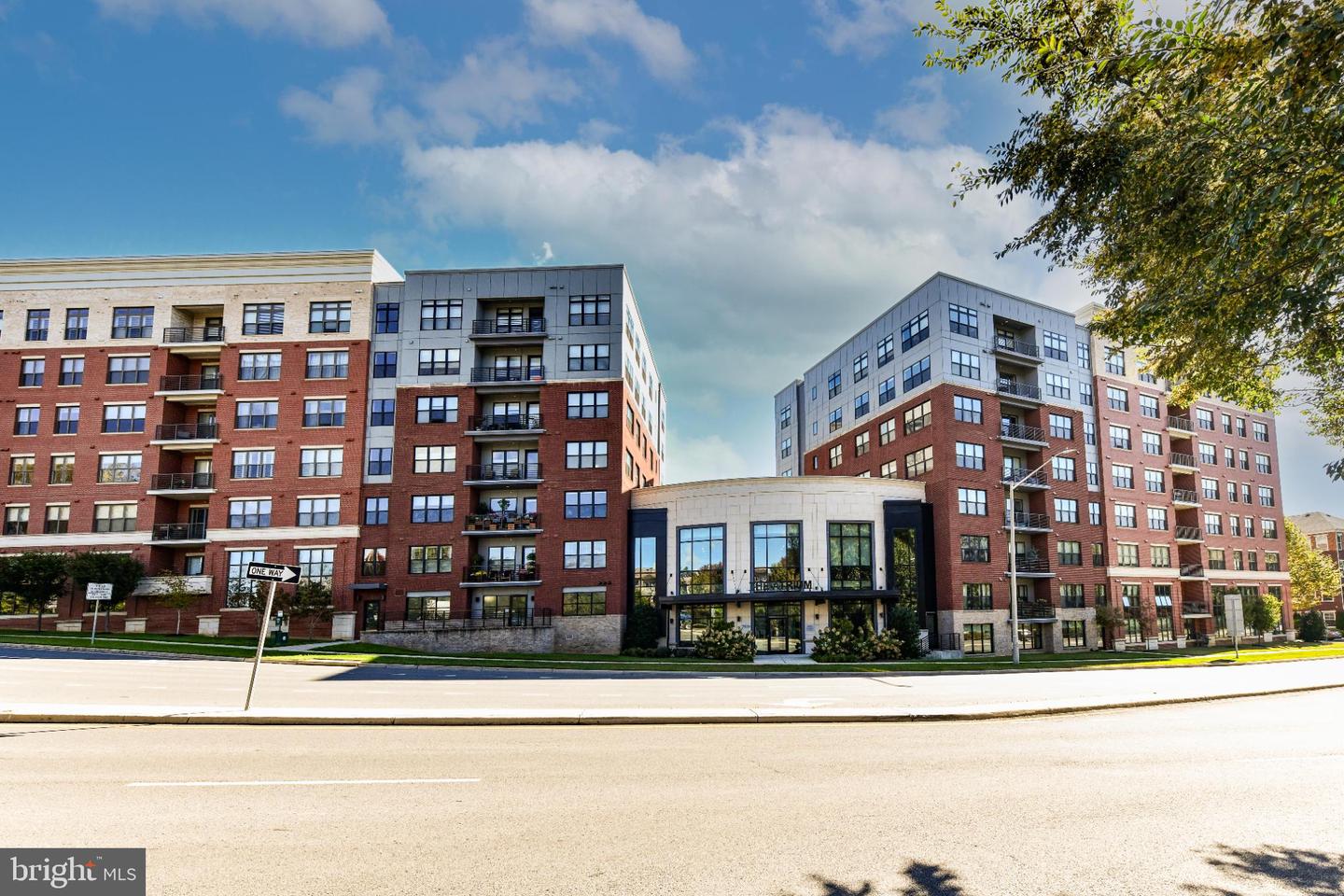 2960 VADEN DR #2-406, FAIRFAX, Virginia 22031, 2 Bedrooms Bedrooms, 4 Rooms Rooms,2 BathroomsBathrooms,Residential,For sale,2960 VADEN DR #2-406,VAFX2274800 MLS # VAFX2274800