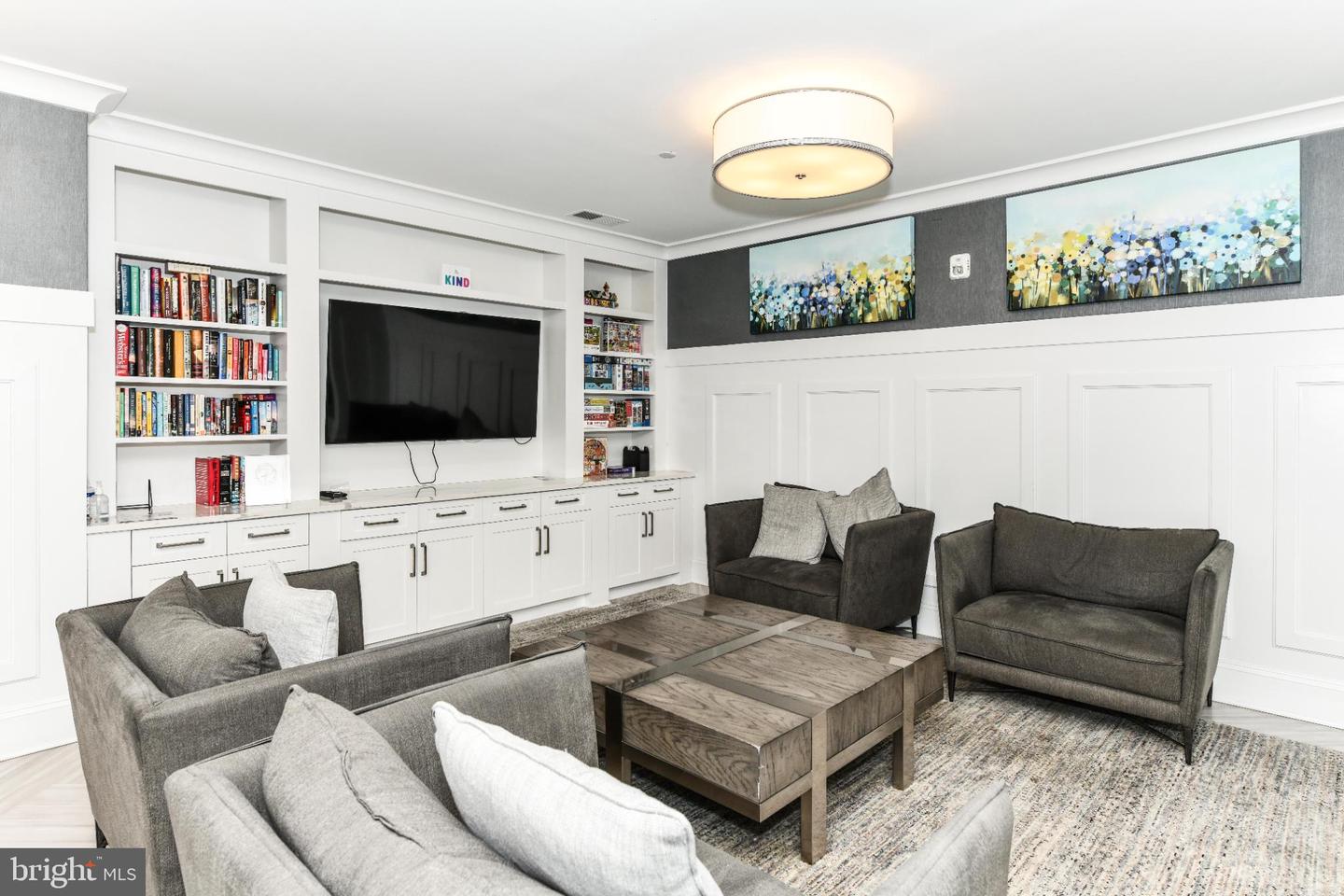 2960 VADEN DR #2-406, FAIRFAX, Virginia 22031, 2 Bedrooms Bedrooms, 4 Rooms Rooms,2 BathroomsBathrooms,Residential,For sale,2960 VADEN DR #2-406,VAFX2274800 MLS # VAFX2274800