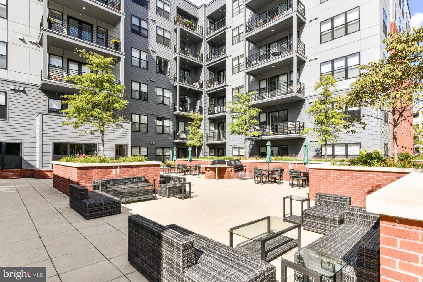 2960 VADEN DR #2-406, FAIRFAX, Virginia 22031, 2 Bedrooms Bedrooms, 4 Rooms Rooms,2 BathroomsBathrooms,Residential,For sale,2960 VADEN DR #2-406,VAFX2274800 MLS # VAFX2274800