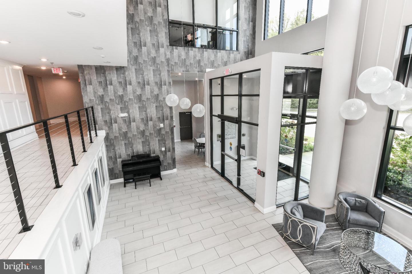 2960 VADEN DR #2-406, FAIRFAX, Virginia 22031, 2 Bedrooms Bedrooms, 4 Rooms Rooms,2 BathroomsBathrooms,Residential,For sale,2960 VADEN DR #2-406,VAFX2274800 MLS # VAFX2274800