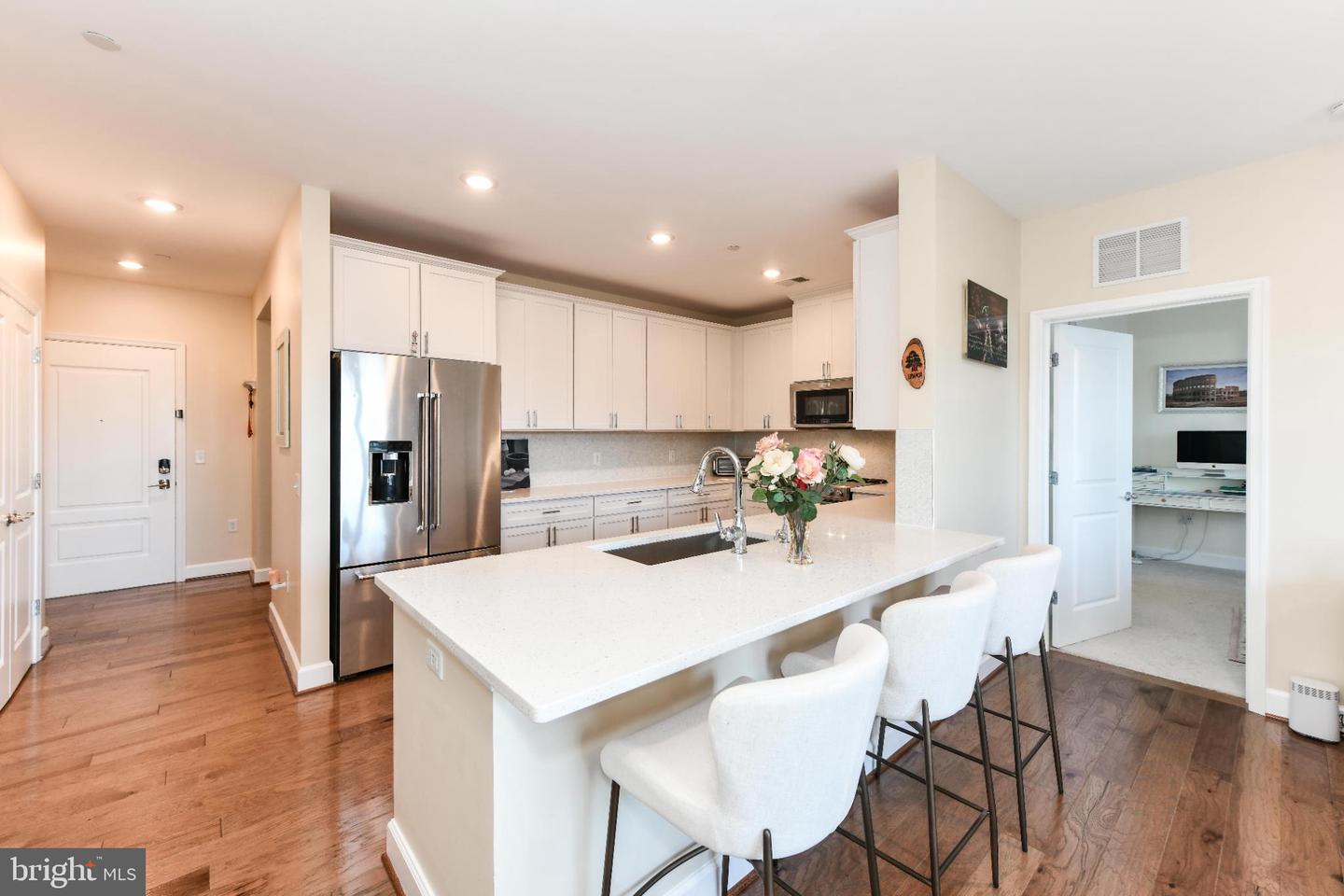 2960 VADEN DR #2-406, FAIRFAX, Virginia 22031, 2 Bedrooms Bedrooms, 4 Rooms Rooms,2 BathroomsBathrooms,Residential,For sale,2960 VADEN DR #2-406,VAFX2274800 MLS # VAFX2274800